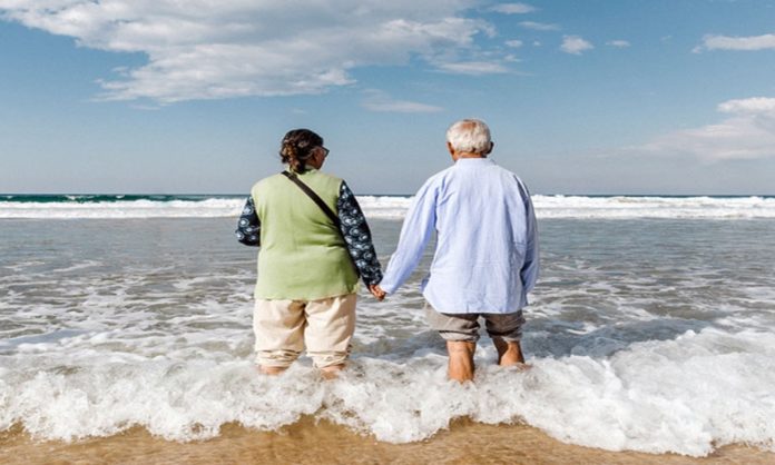 men outlive women study