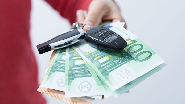 factors determine car value