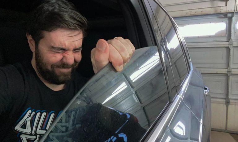 Tips To Quickly Fix A Stuck Car Window Tips To Quickly Fix A Stuck Car Window