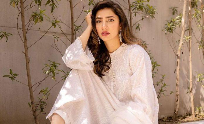 Fans Take A Jibe At Mahira Khan's Brand For Being 'Ridiculously Overpriced'