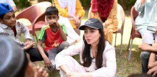 Pakistani Celebrities Who Have Actively Participated In Volunteer Work