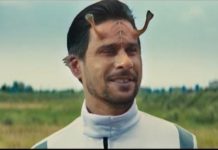 Tabish Hashmi's Debut As An Alien Misses The Mark