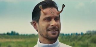 Tabish Hashmi's Debut As An Alien Misses The Mark
