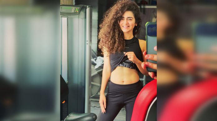 Hajra Yamin Setting Feeds On Fire With Her Gym Photos