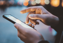 using smartphones in rain