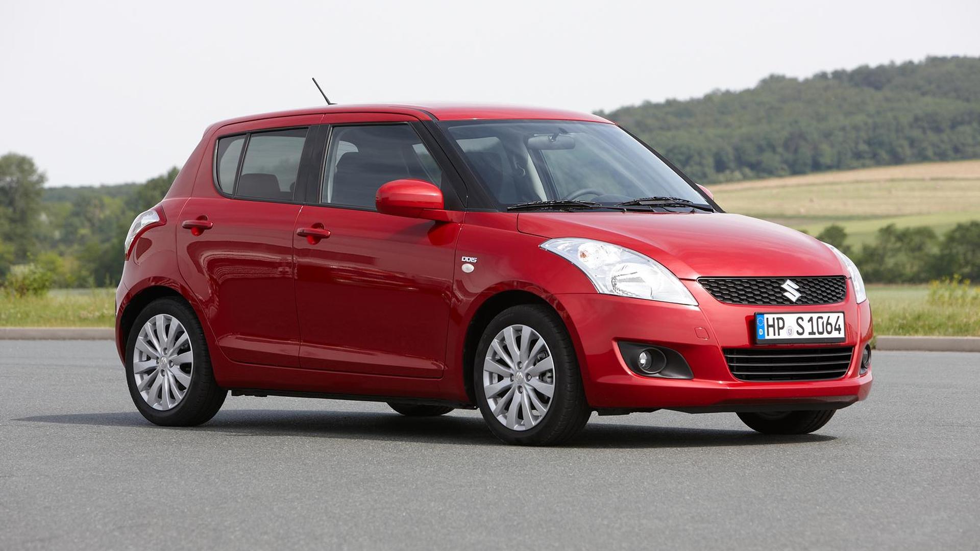 suzuki swift and car in 15