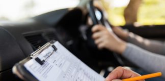 Driving License and getting one renewed in Pakistan