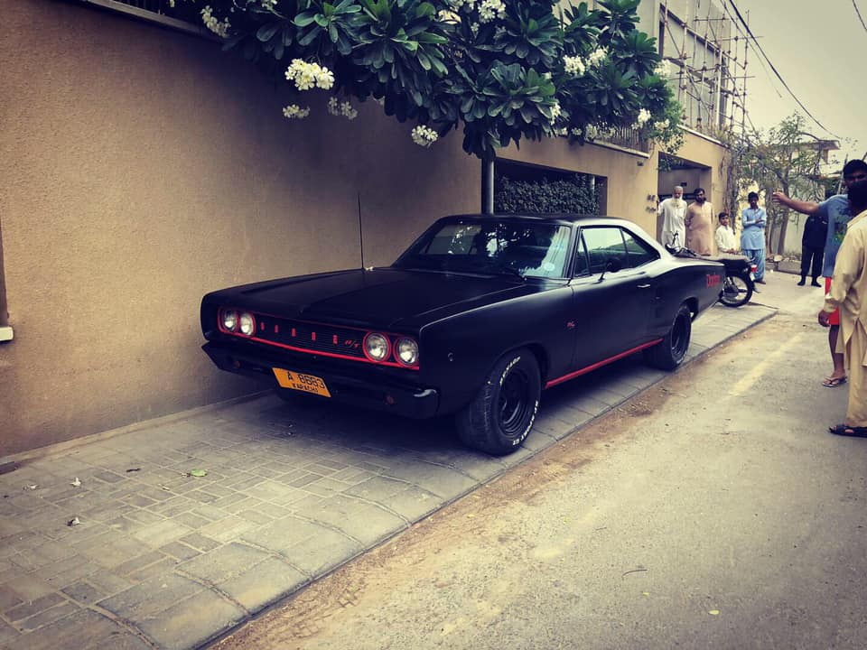 dodge coronet in the city