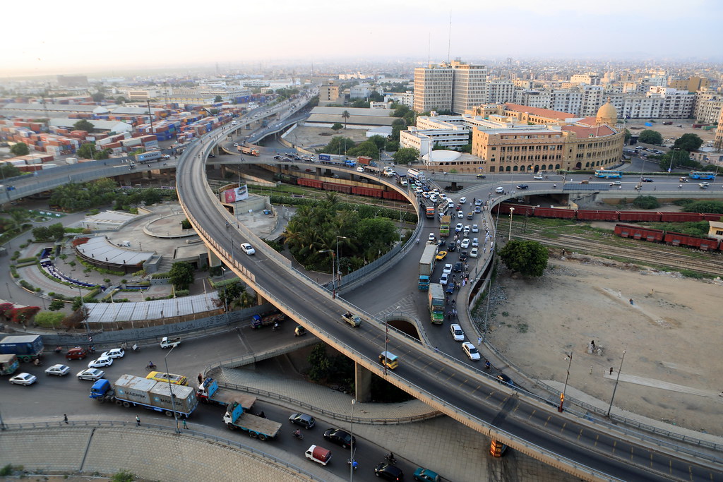 bridges in karachi where they need to be built