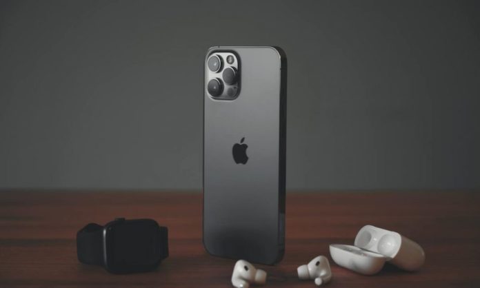 Smartphone anticipation for 2024