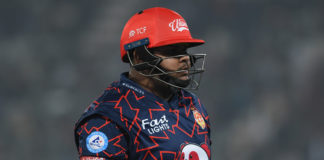 mohammad-hafeez-slams-azam-khan