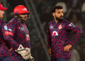 shadab-khan-furious-over-drs-in-psl-9