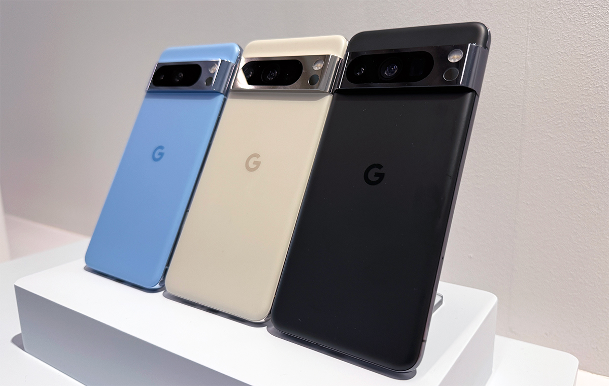 Google Pixel 8 Pro vs Iphone 15 Pro Max Colors