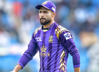 mohammad-amir-abuses-a-fan-for-calling-him-fixer