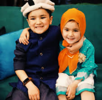 shiraz and his sister