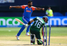 pakistan-batting-lineup-crumbles-against-india