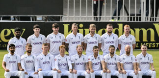 england-teams-heartwarming-gesture-wins-over-cricket-fans