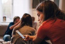 FOMO in gen z women