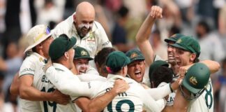 Australia Go Up 2-1 As India Collapse in Final Session