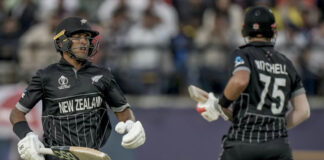 Daryl-Mitchell-new-zealand-batter-signs-up-for-psl-10