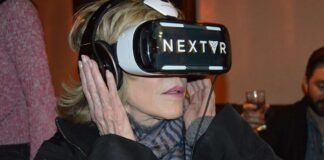 Fitness Queen Jane Fonda Promotes Workouts on VR