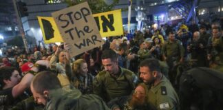 Israel and Hamas Agree to Ceasefire Deal