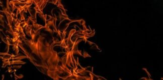 Teenage Girls Arrested for Setting Father on Fire in Gujranwala