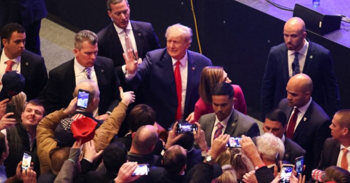 Trump Vows to Prevent World War III in Rally Speech