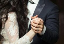 Woman's Fake Wedding Turns Out to Be Real Marriage
