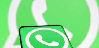 Tired of Listening to Voice Messages? Now WhatsApp Lets You Read Them