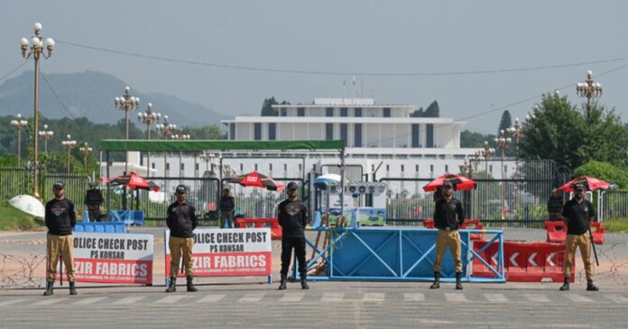 Islamabad Reaffirms Ban on Political Gatherings