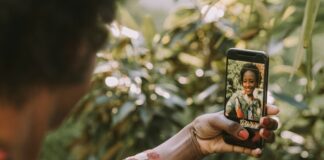 'Social Media Filters Can Trigger Depression' Expert Claims
