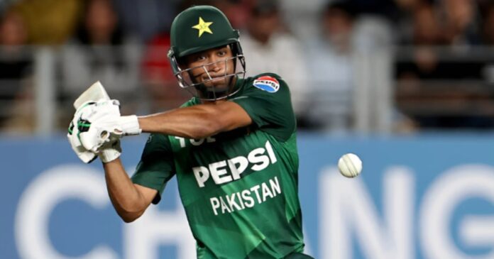 Hasan Nawaz Brilliant Knock Puts Pakistan Ahead in 205 Chase