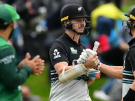 New Zealand Crush Pakistan by 5 Wickets, Lead 2-0 in T20 Series