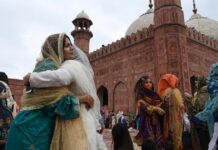 Pakistan Declares Three-Day Eid-ul-Fitr Holidays