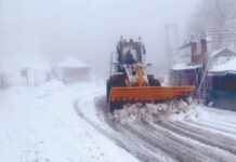 Rain and Snowfall Hit Parts of Pakistan
