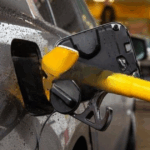 Government Likely To Keep Oil Prices Unchanged From May 1