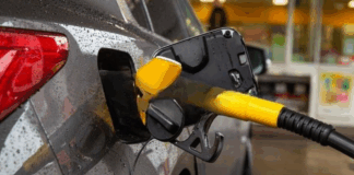 Government Likely To Keep Oil Prices Unchanged From May 1