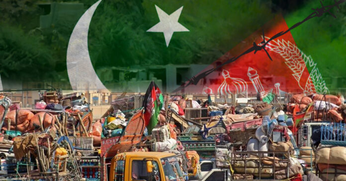 Over 100,000 Afghans have Left Pakistan in April