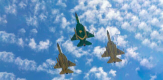 PAF Forces 4 Indian Rafales to Retreat While Patrolling Over Kashmir