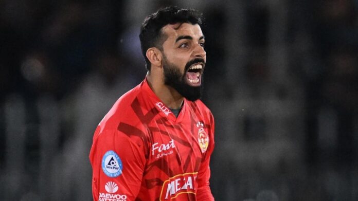 Islamabad Beats Karachi Kings in PSL 10 to Remain Unbeaten