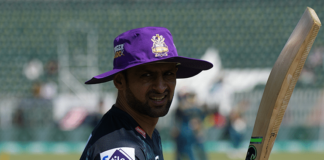 Shoaib Malik Shuts Down the Critics, Justifies His Role As Player