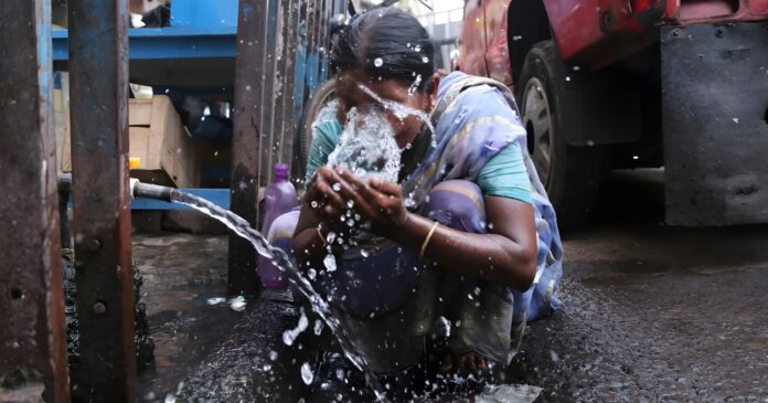 Sindh Sizzles As Temperatures Crossed 45°C In Many Cities