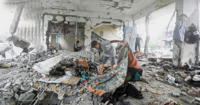 israeli-strikes-on-gaza-school-and-home-kill-at-least-49