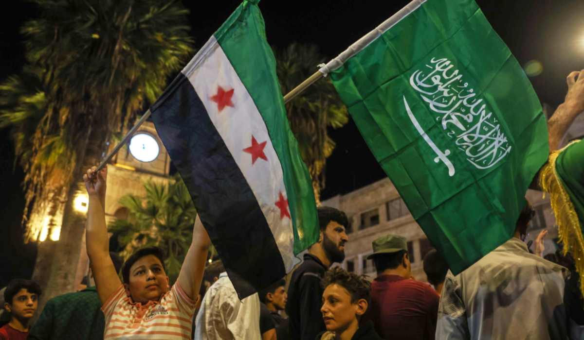 Syrian take to the streets to celebrate