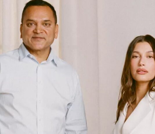 hailey-bieber-sells-rhode-to-elf-for-i-billion