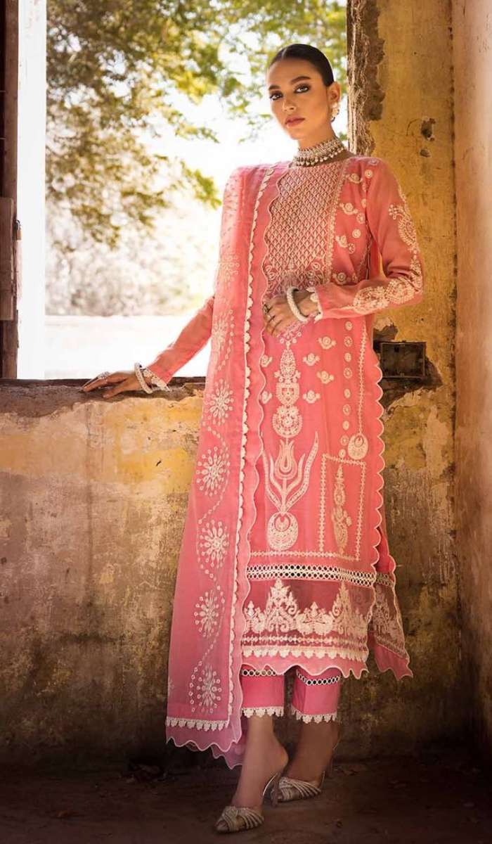 eid-delicate-embroidery