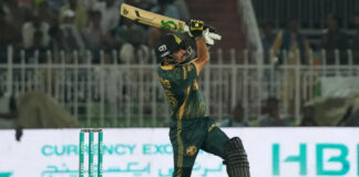 babar-azam-achieves-psl-landmark-against-lahore-qalandars