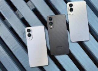 Samsung Launches Slimmest Phone, Rivals Apple