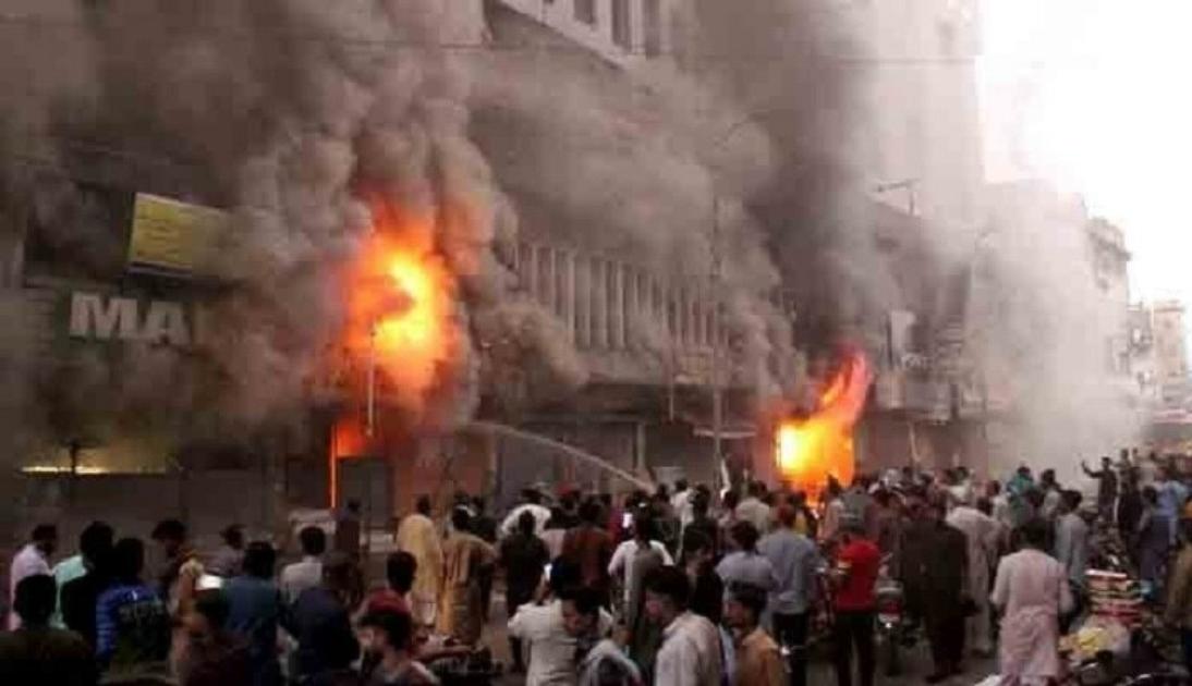 saddar-electronics-market-fire